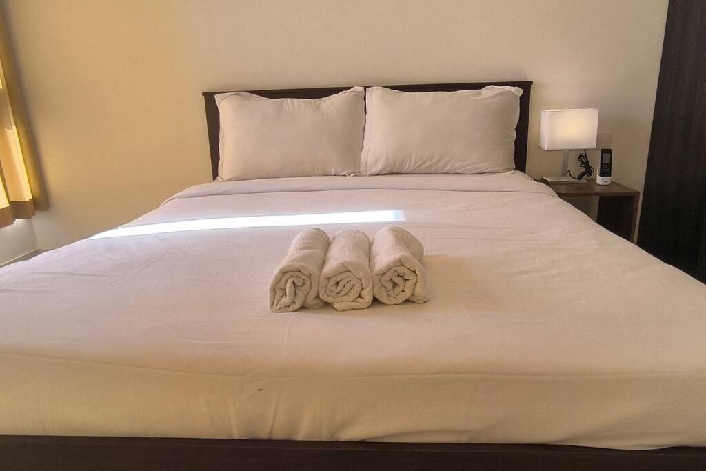 Goodstay Sunlit Bliss Cozy2bhk With Luxe Touch704