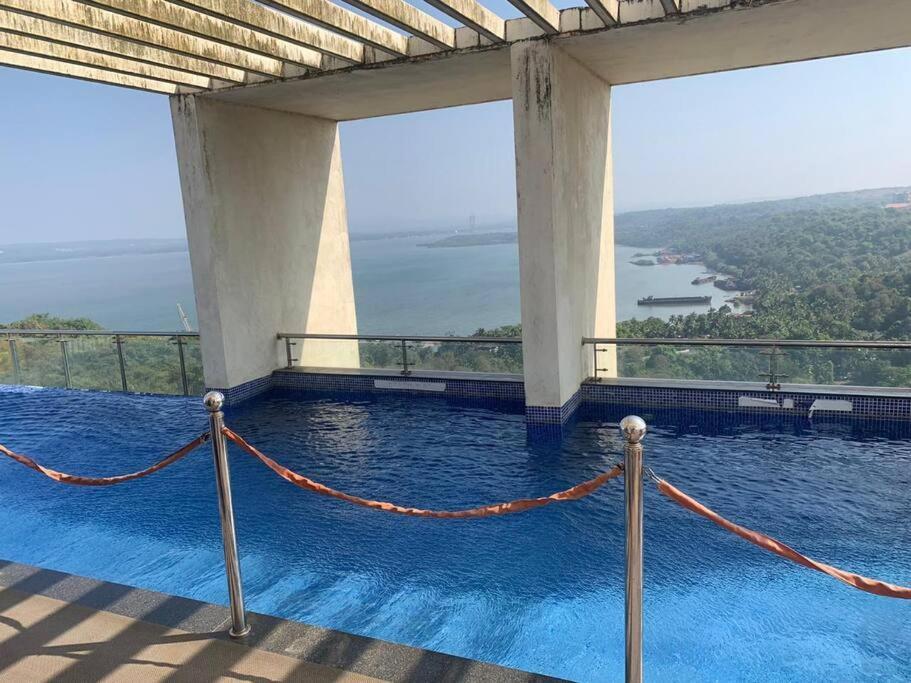 Goodstay Sunlit Bliss Cozy2bhk With Luxe Touch704 Apartment Dabolim