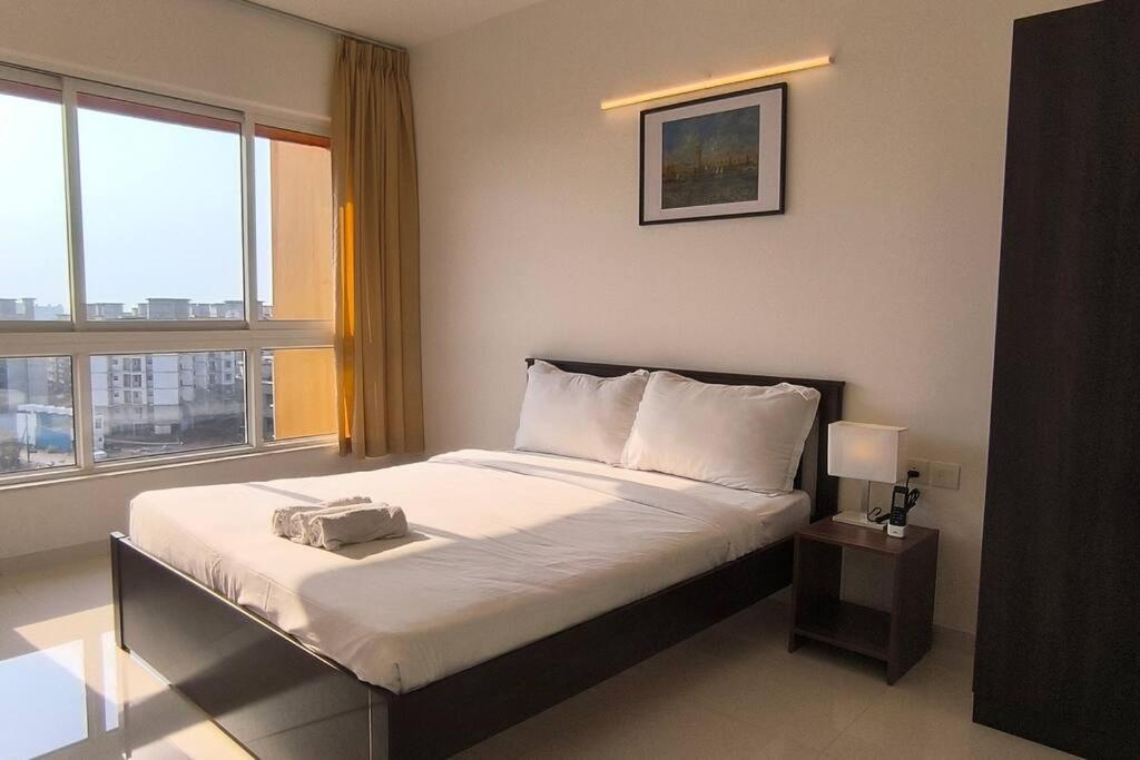 Goodstay Sunlit Bliss Cozy2bhk With Luxe Touch704 Apartment